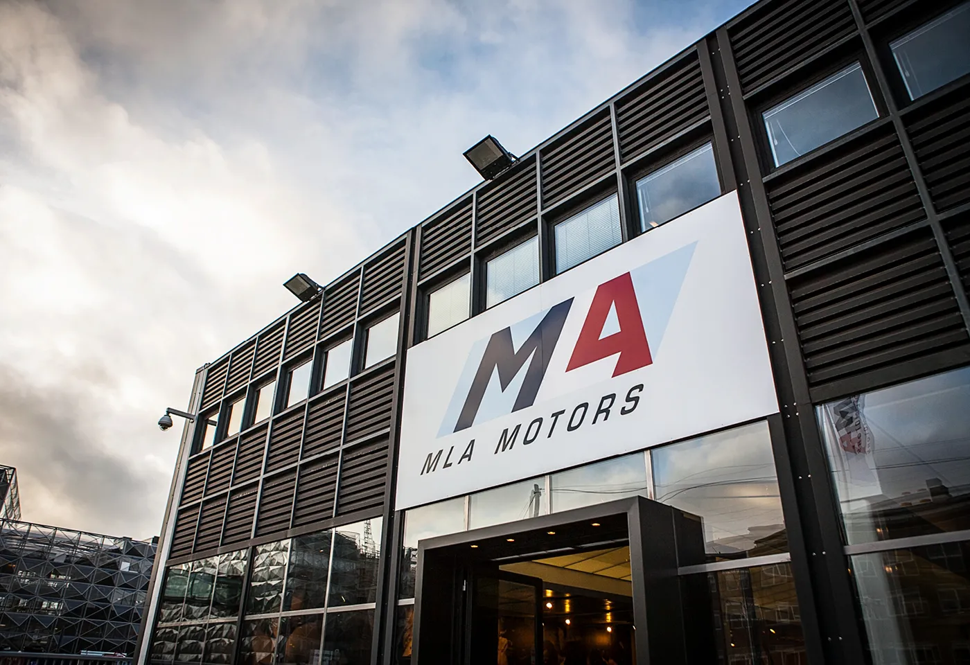 MLA Motors – Identitet